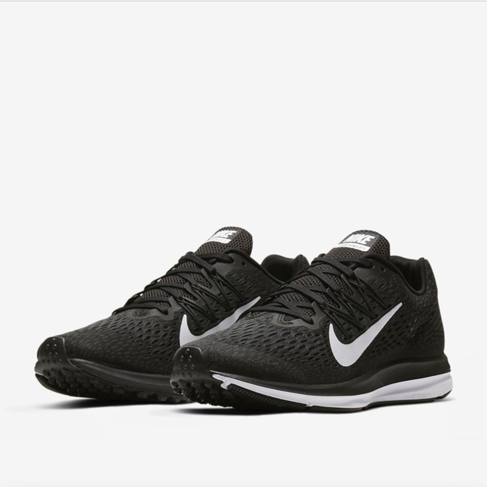 COPY - Nike Sneakers